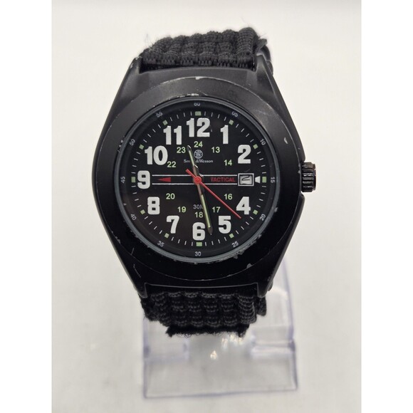 Smith & Wesson S&W Black Tactical Military Police Watch - New Battery - Picture 4 of 9